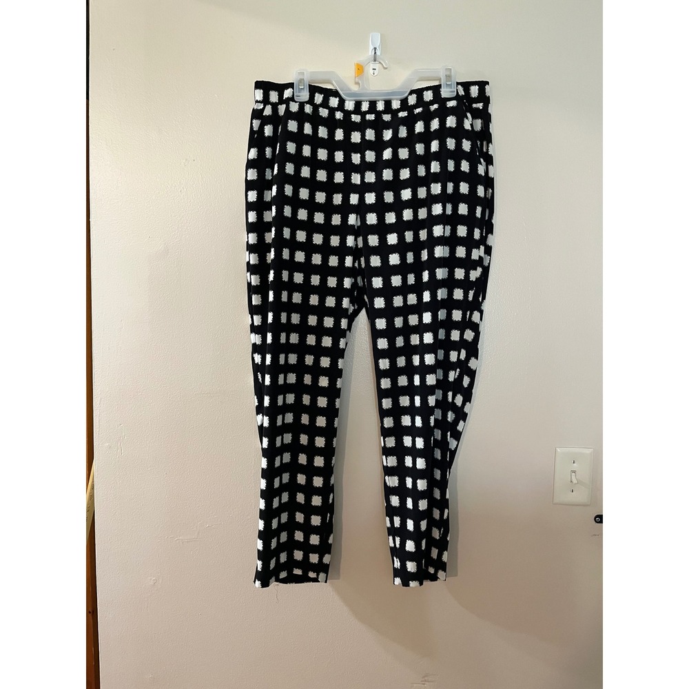 Chico's Black White Geometric Grid Print Pull On Cropped Pants Size 2.5 XL